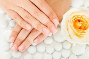 Dicas para fortalecer as unhas