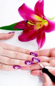 Unhas decoradas: dicas, fotos e passo-a-passo (vídeos)